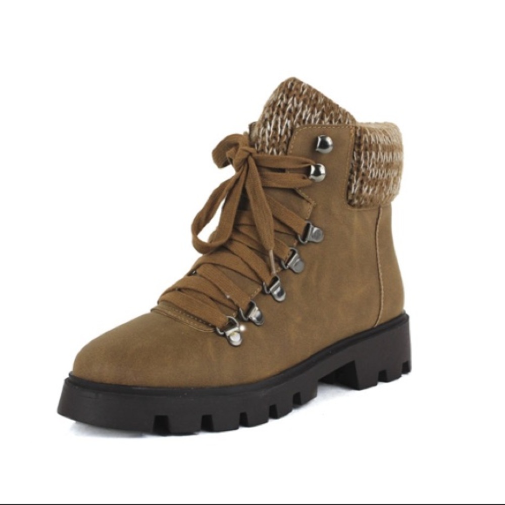 Tan Hiking Boots